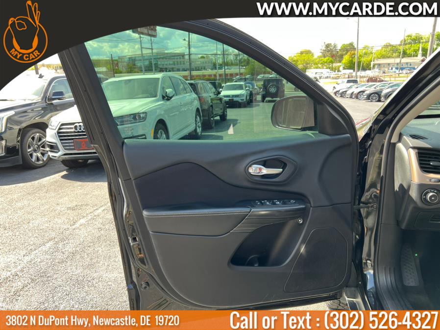 2014 Jeep Cherokee 4WD 4dr Altitude, available for sale in New Castle, Delaware | My Car. New Castle, Delaware 2014 Jeep Cherokee 4WD 4dr Altitude, available for sale in New Castle, Delaware | My Car. New Castle, Delaware