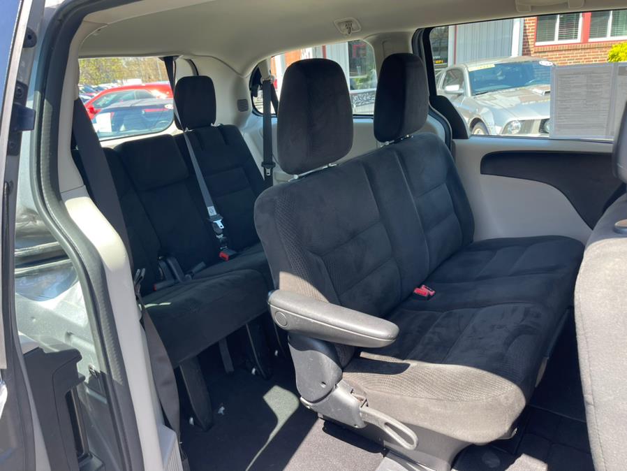 Used Dodge Grand Caravan 4dr Wgn SE 2015 | Mike And Tony Auto Sales, Inc. South Windsor, Connecticut Used Dodge Grand Caravan 4dr Wgn SE 2015 | Mike And Tony Auto Sales, Inc. South Windsor, Connecticut
