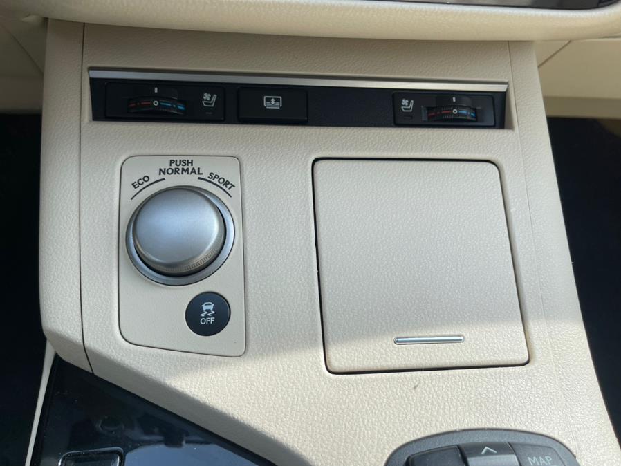 Used Lexus ES 350 4dr Sdn 2013 | Mike And Tony Auto Sales, Inc. South Windsor, Connecticut Used Lexus ES 350 4dr Sdn 2013 | Mike And Tony Auto Sales, Inc. South Windsor, Connecticut