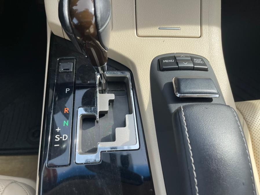 Used Lexus ES 350 4dr Sdn 2013 | Mike And Tony Auto Sales, Inc. South Windsor, Connecticut Used Lexus ES 350 4dr Sdn 2013 | Mike And Tony Auto Sales, Inc. South Windsor, Connecticut