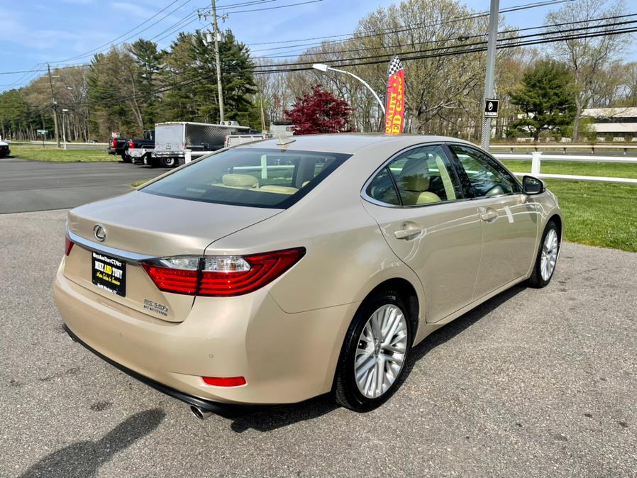 Used Lexus ES 350 4dr Sdn 2013 | Mike And Tony Auto Sales, Inc. South Windsor, Connecticut Used Lexus ES 350 4dr Sdn 2013 | Mike And Tony Auto Sales, Inc. South Windsor, Connecticut