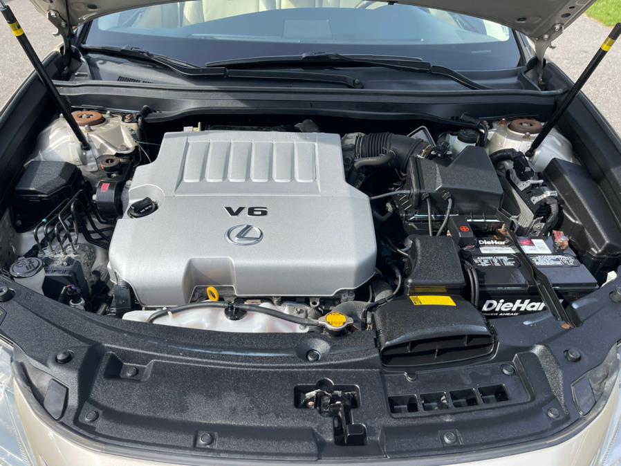 Used Lexus ES 350 4dr Sdn 2013 | Mike And Tony Auto Sales, Inc. South Windsor, Connecticut Used Lexus ES 350 4dr Sdn 2013 | Mike And Tony Auto Sales, Inc. South Windsor, Connecticut