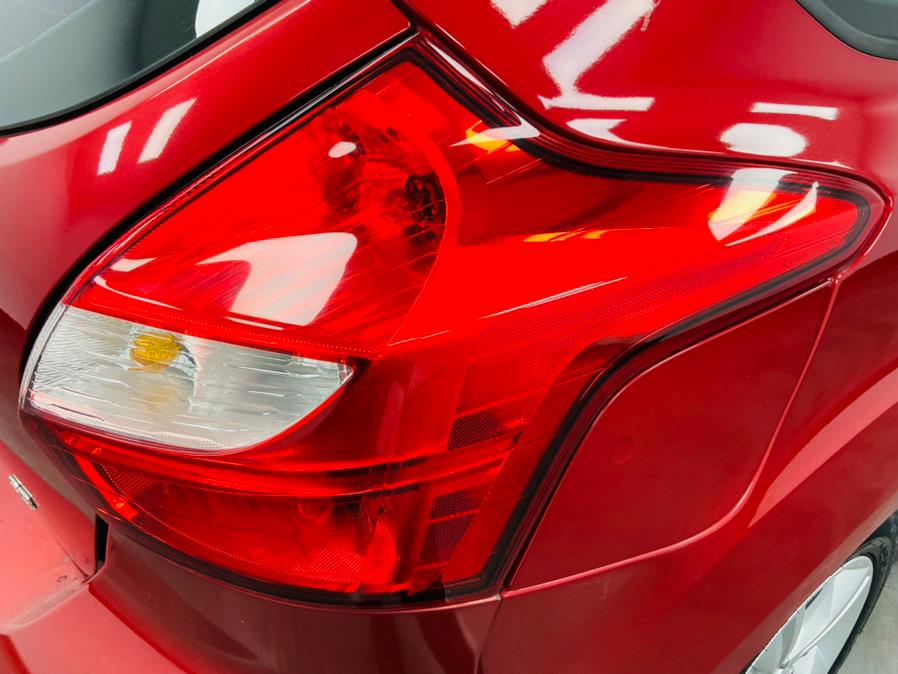 2012 Ford Focus 5dr HB SE, available for sale in Linden, New Jersey | East Coast Auto Group. Linden, New Jersey 2012 Ford Focus 5dr HB SE, available for sale in Linden, New Jersey | East Coast Auto Group. Linden, New Jersey