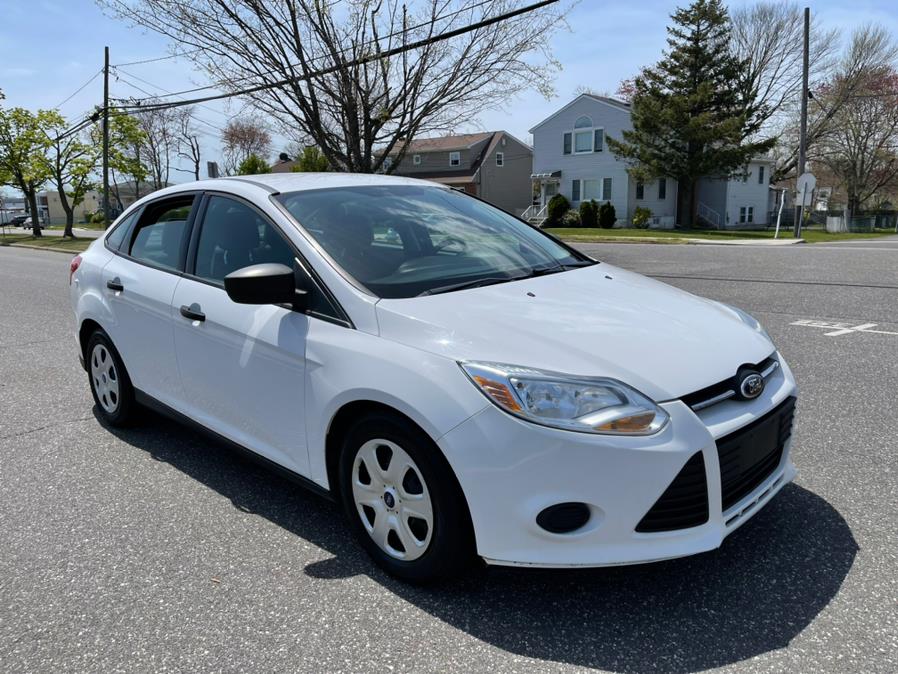 Used Ford Focus 4dr Sdn S 2012 | Great Deal Motors. Copiague, New York