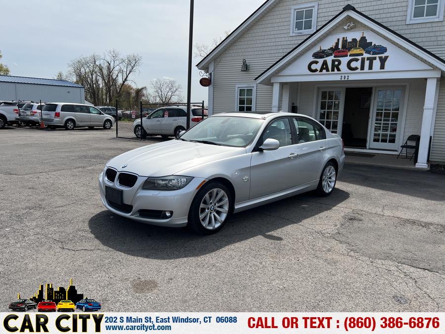 2011 BMW 3 Series 4dr Sdn 328i xDrive AWD, available for sale in East Windsor, Connecticut | Car City LLC. East Windsor, Connecticut