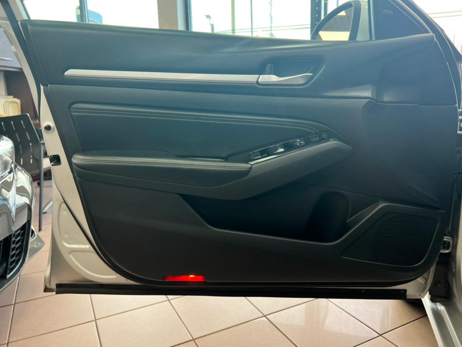 Used Nissan Altima 2.5 SL Sedan 2020 | Power Motors East. Massapequa Park, New York Used Nissan Altima 2.5 SL Sedan 2020 | Power Motors East. Massapequa Park, New York
