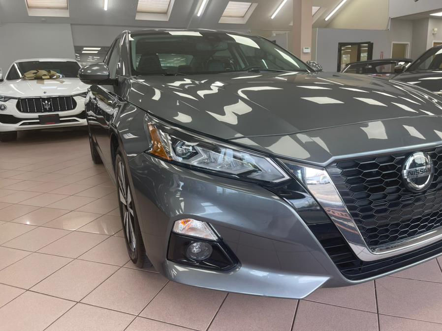 2020 Nissan Altima 2.5 SL Sedan, available for sale in Massapequa Park, New York | Power Motors East. Massapequa Park, New York 2020 Nissan Altima 2.5 SL Sedan, available for sale in Massapequa Park, New York | Power Motors East. Massapequa Park, New York
