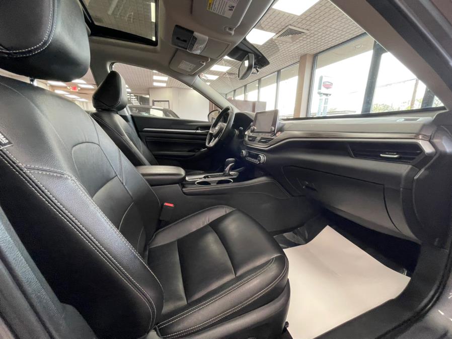 2020 Nissan Altima 2.5 SL Sedan, available for sale in Massapequa Park, New York | Power Motors East. Massapequa Park, New York 2020 Nissan Altima 2.5 SL Sedan, available for sale in Massapequa Park, New York | Power Motors East. Massapequa Park, New York