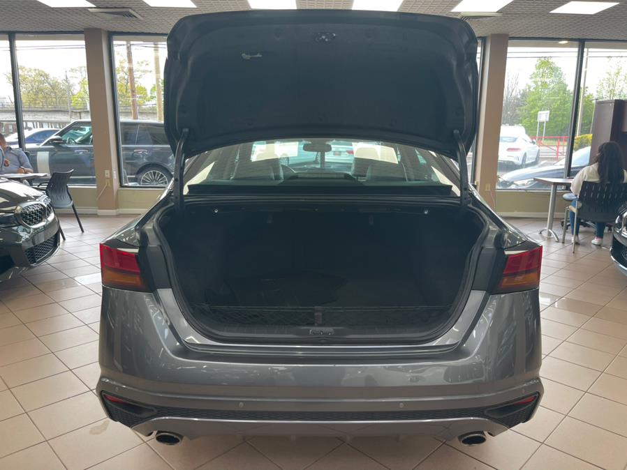 2020 Nissan Altima 2.5 SL Sedan, available for sale in Massapequa Park, New York | Power Motors East. Massapequa Park, New York 2020 Nissan Altima 2.5 SL Sedan, available for sale in Massapequa Park, New York | Power Motors East. Massapequa Park, New York
