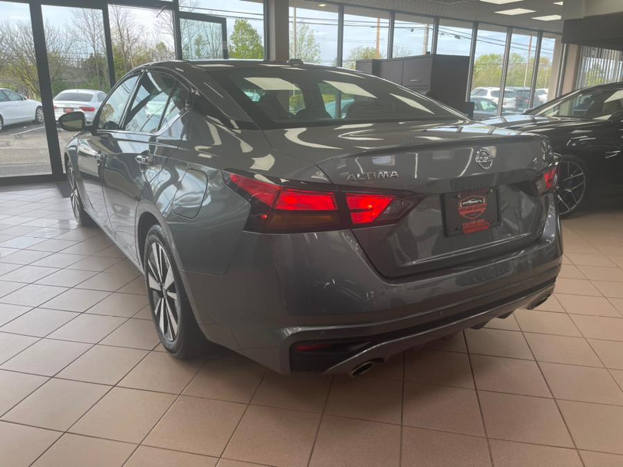 2020 Nissan Altima 2.5 SL Sedan, available for sale in Massapequa Park, New York | Power Motors East. Massapequa Park, New York 2020 Nissan Altima 2.5 SL Sedan, available for sale in Massapequa Park, New York | Power Motors East. Massapequa Park, New York