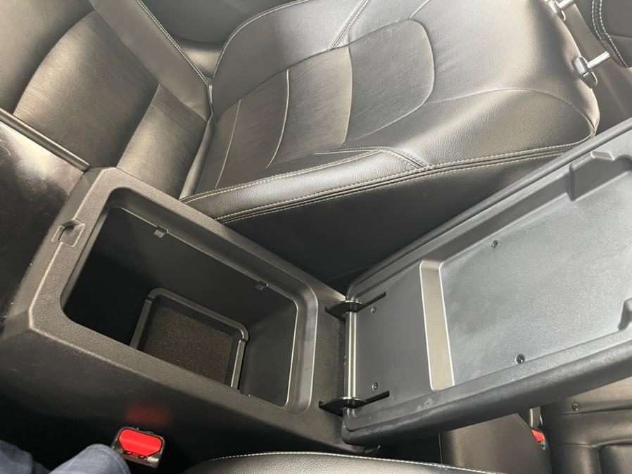 2020 Nissan Altima 2.5 SL Sedan, available for sale in Massapequa Park, New York | Power Motors East. Massapequa Park, New York 2020 Nissan Altima 2.5 SL Sedan, available for sale in Massapequa Park, New York | Power Motors East. Massapequa Park, New York