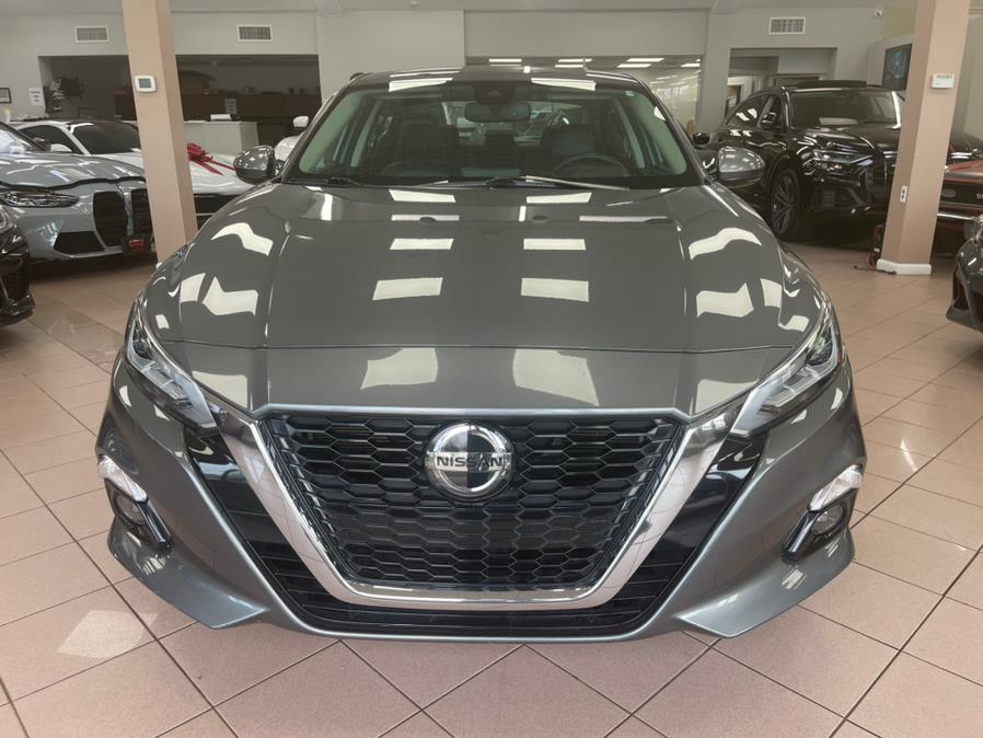 2020 Nissan Altima 2.5 SL Sedan, available for sale in Massapequa Park, New York | Power Motors East. Massapequa Park, New York 2020 Nissan Altima 2.5 SL Sedan, available for sale in Massapequa Park, New York | Power Motors East. Massapequa Park, New York