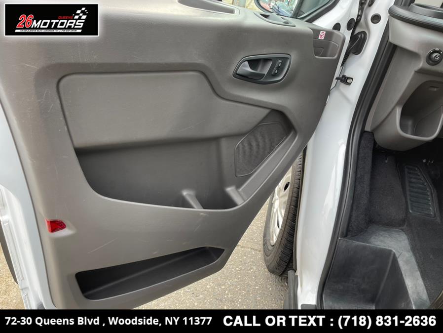 Used Ford Transit Passenger Wagon T-350 148" Med Roof XLT RWD 2020 | 26 Motors Queens. Woodside, New York Used Ford Transit Passenger Wagon T-350 148" Med Roof XLT RWD 2020 | 26 Motors Queens. Woodside, New York