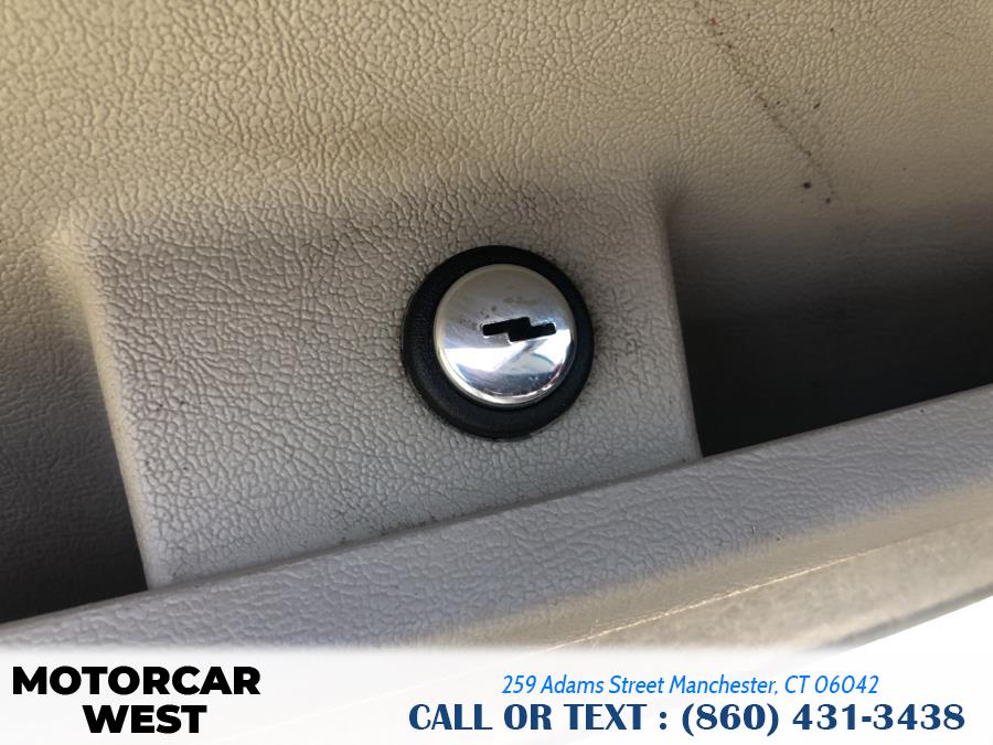 2006 Mercury Grand Marquis 4dr Sdn LS Premium, available for sale in Manchester, Connecticut | Motorcar West. Manchester, Connecticut 2006 Mercury Grand Marquis 4dr Sdn LS Premium, available for sale in Manchester, Connecticut | Motorcar West. Manchester, Connecticut