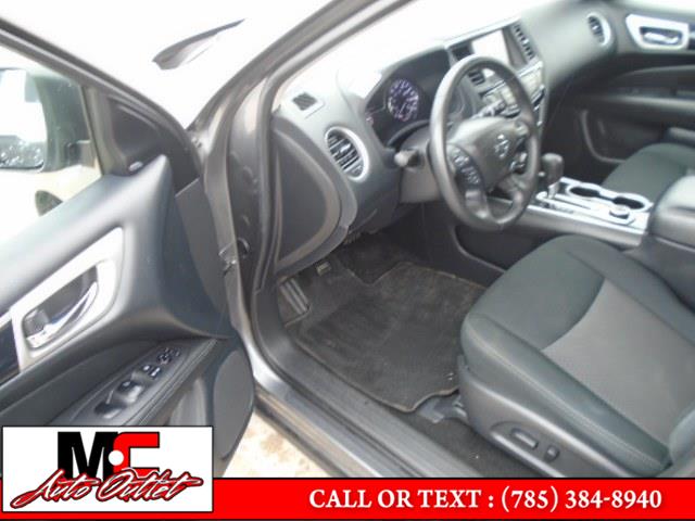 2020 Nissan Pathfinder 4x4 SV, available for sale in Colby, Kansas | M C Auto Outlet Inc. Colby, Kansas 2020 Nissan Pathfinder 4x4 SV, available for sale in Colby, Kansas | M C Auto Outlet Inc. Colby, Kansas