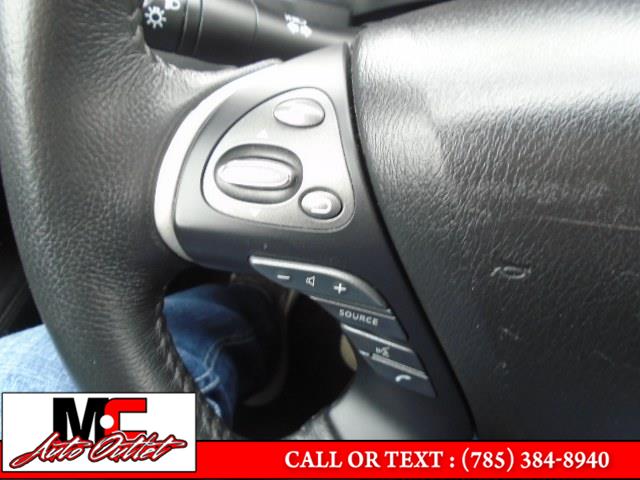 2020 Nissan Pathfinder 4x4 SV, available for sale in Colby, Kansas | M C Auto Outlet Inc. Colby, Kansas 2020 Nissan Pathfinder 4x4 SV, available for sale in Colby, Kansas | M C Auto Outlet Inc. Colby, Kansas