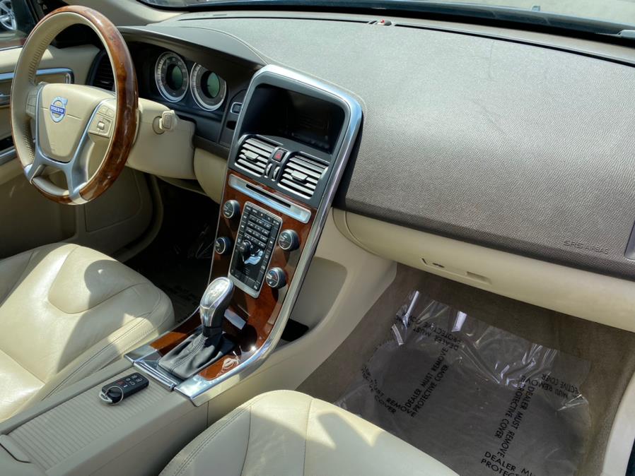 Used Volvo XC60 AWD 4dr 3.0L Premier Plus 2013 | Lava Motors 2 Inc. Canton, Connecticut Used Volvo XC60 AWD 4dr 3.0L Premier Plus 2013 | Lava Motors 2 Inc. Canton, Connecticut