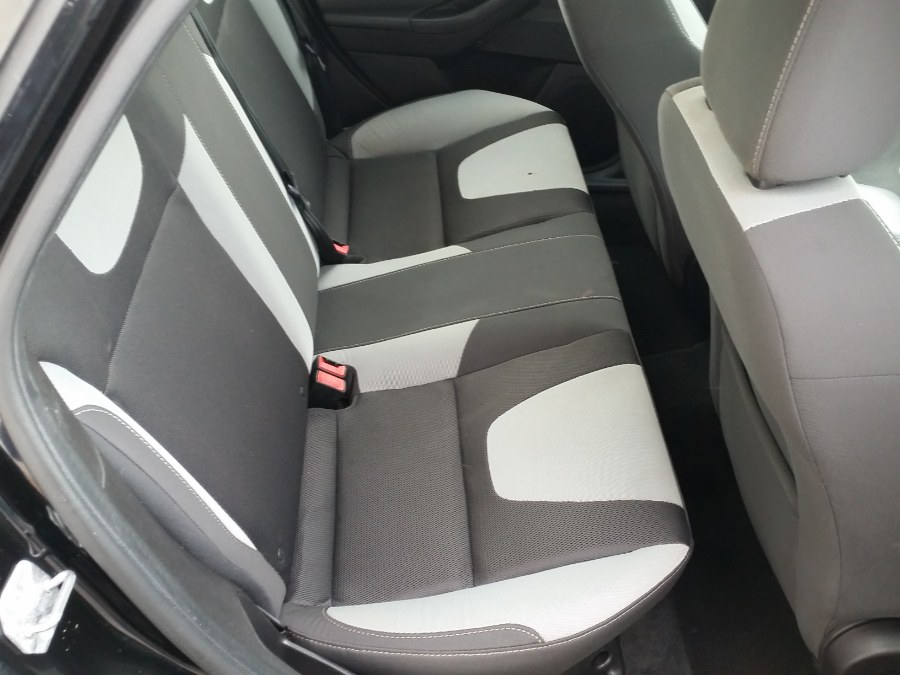2014 Ford Focus 4dr Sdn SE, available for sale in Berlin, Connecticut | Action Automotive. Berlin, Connecticut 2014 Ford Focus 4dr Sdn SE, available for sale in Berlin, Connecticut | Action Automotive. Berlin, Connecticut