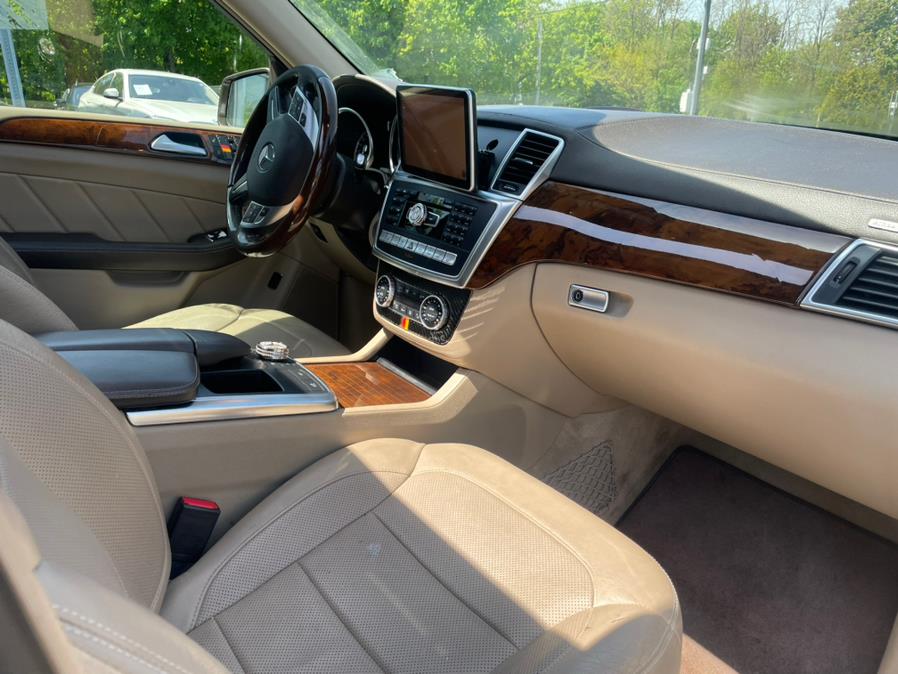 2015 Mercedes-Benz GL450 . 1 OWNER CLEAN CARFAX!, available for sale in Elmont, New York | Sunrise of Elmont. Elmont, New York 2015 Mercedes-Benz GL450 . 1 OWNER CLEAN CARFAX!, available for sale in Elmont, New York | Sunrise of Elmont. Elmont, New York
