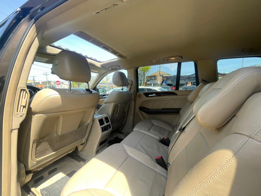2015 Mercedes-Benz GL450 . 1 OWNER CLEAN CARFAX!, available for sale in Elmont, New York | Sunrise of Elmont. Elmont, New York 2015 Mercedes-Benz GL450 . 1 OWNER CLEAN CARFAX!, available for sale in Elmont, New York | Sunrise of Elmont. Elmont, New York