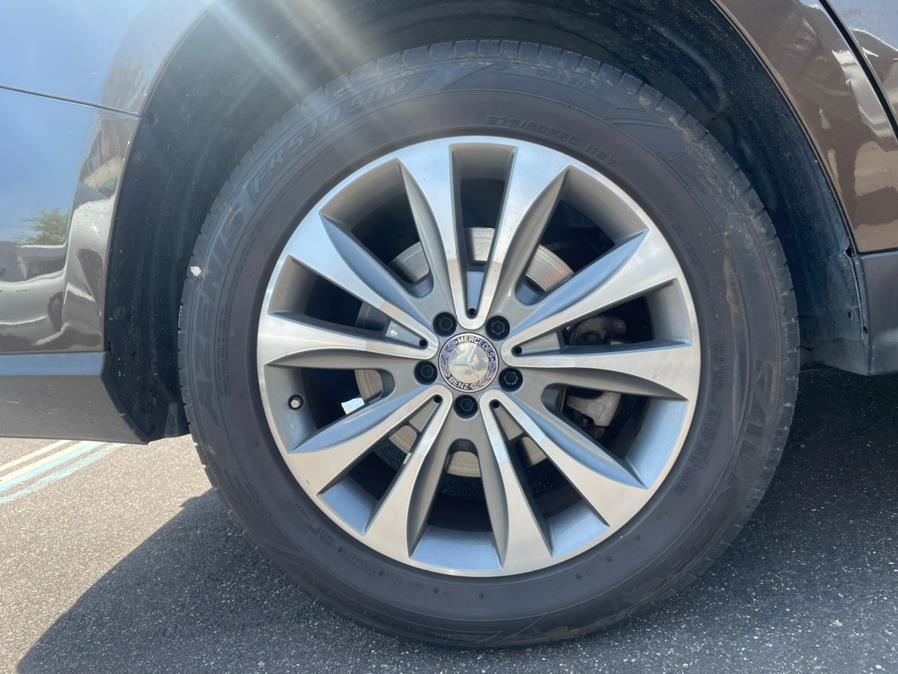 2015 Mercedes-Benz GL450 . 1 OWNER CLEAN CARFAX!, available for sale in Elmont, New York | Sunrise of Elmont. Elmont, New York 2015 Mercedes-Benz GL450 . 1 OWNER CLEAN CARFAX!, available for sale in Elmont, New York | Sunrise of Elmont. Elmont, New York