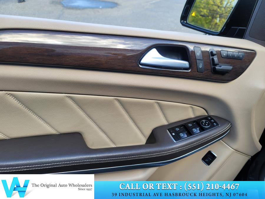 2014 Mercedes-Benz GL-Class 4MATIC 4dr GL450, available for sale in Lodi, New Jersey | AW Auto & Truck Wholesalers, Inc. Lodi, New Jersey 2014 Mercedes-Benz GL-Class 4MATIC 4dr GL450, available for sale in Lodi, New Jersey | AW Auto & Truck Wholesalers, Inc. Lodi, New Jersey