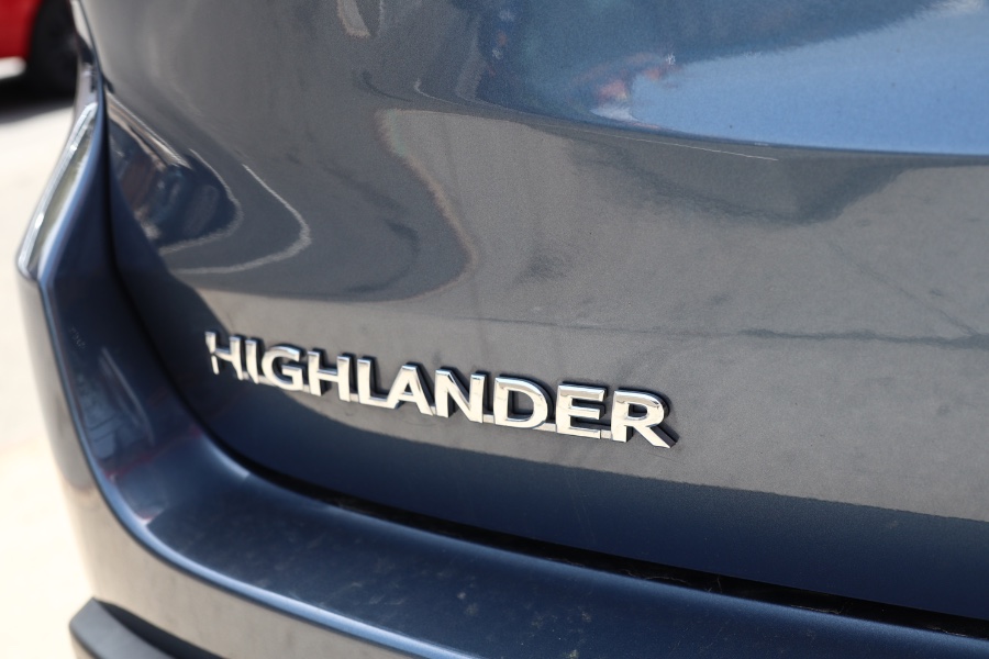 2019 Toyota Highlander XLE V6 AWD (Natl), available for sale in Jamaica, New York | Hillside Auto Mall Inc.. Jamaica, New York 2019 Toyota Highlander XLE V6 AWD (Natl), available for sale in Jamaica, New York | Hillside Auto Mall Inc.. Jamaica, New York