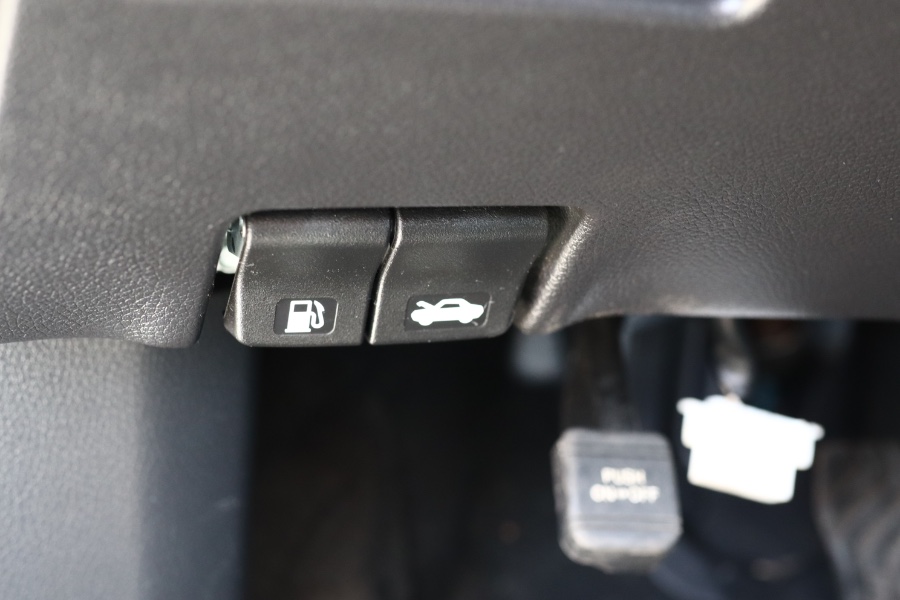 2019 Nissan Rogue Sport AWD S, available for sale in Jamaica, New York | Hillside Auto Mall Inc.. Jamaica, New York 2019 Nissan Rogue Sport AWD S, available for sale in Jamaica, New York | Hillside Auto Mall Inc.. Jamaica, New York