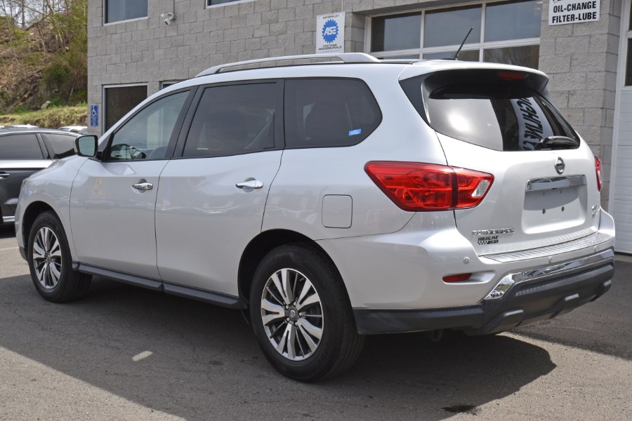 Used Nissan Pathfinder 4x4 SV 2018 | Highline Car Connection. Waterbury, Connecticut Used Nissan Pathfinder 4x4 SV 2018 | Highline Car Connection. Waterbury, Connecticut