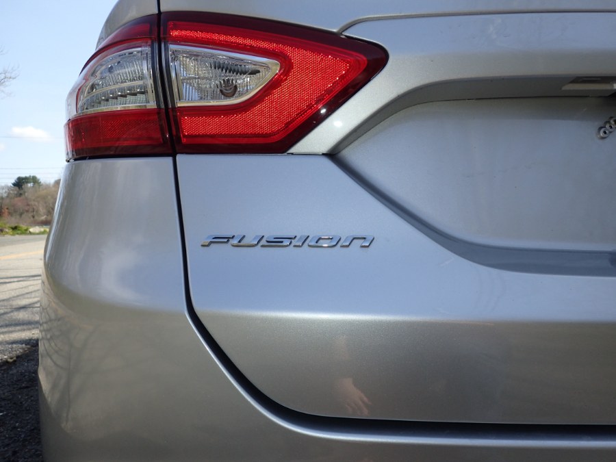 Used Ford Fusion 4dr Sdn S FWD 2016 | Eagleville Motors. Storrs, Connecticut Used Ford Fusion 4dr Sdn S FWD 2016 | Eagleville Motors. Storrs, Connecticut