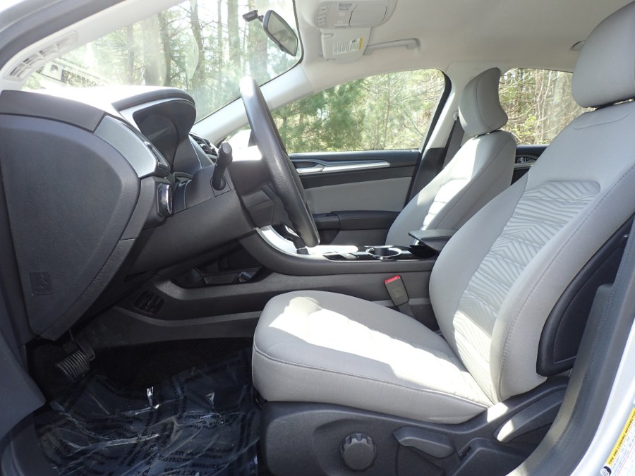Used Ford Fusion 4dr Sdn S FWD 2016 | Eagleville Motors. Storrs, Connecticut Used Ford Fusion 4dr Sdn S FWD 2016 | Eagleville Motors. Storrs, Connecticut