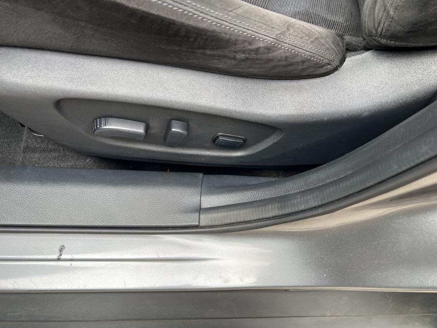 Used Nissan Rogue AWD 4dr SV 2015 | TJ Motors. New London, Connecticut Used Nissan Rogue AWD 4dr SV 2015 | TJ Motors. New London, Connecticut