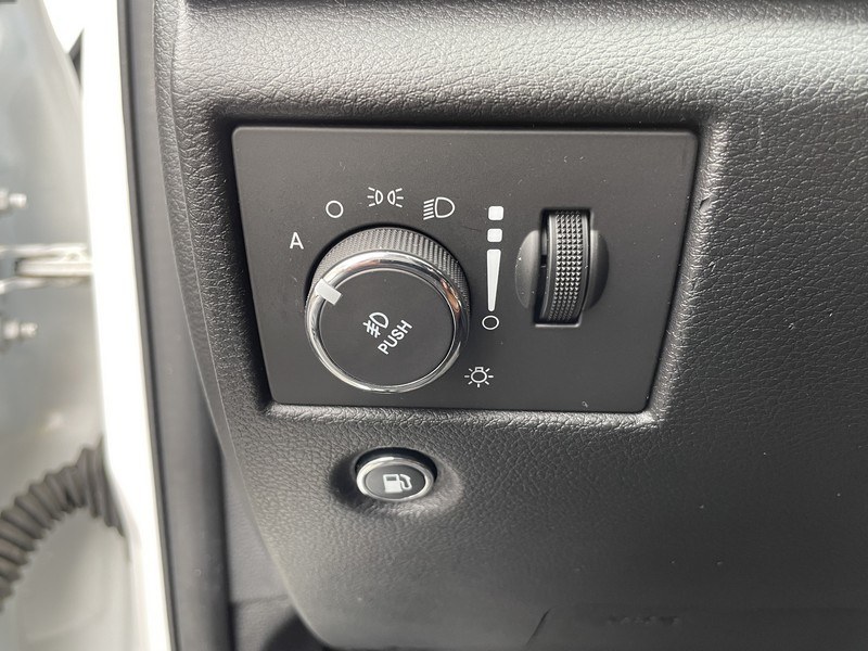 Used Jeep Grand Cherokee 4WD 4dr Summit 2016 | Union Street Auto Sales. West Springfield, Massachusetts Used Jeep Grand Cherokee 4WD 4dr Summit 2016 | Union Street Auto Sales. West Springfield, Massachusetts