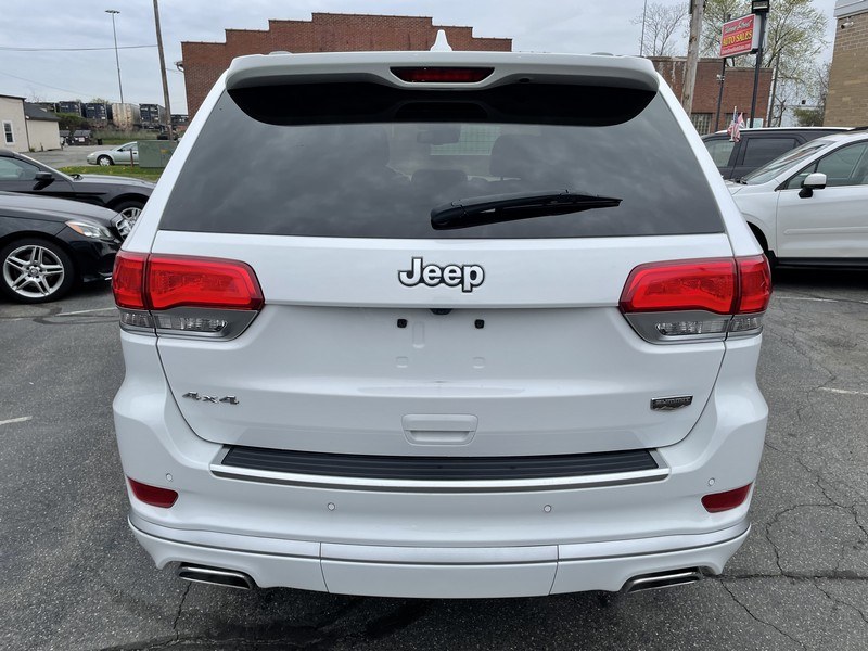 Used Jeep Grand Cherokee 4WD 4dr Summit 2016 | Union Street Auto Sales. West Springfield, Massachusetts Used Jeep Grand Cherokee 4WD 4dr Summit 2016 | Union Street Auto Sales. West Springfield, Massachusetts