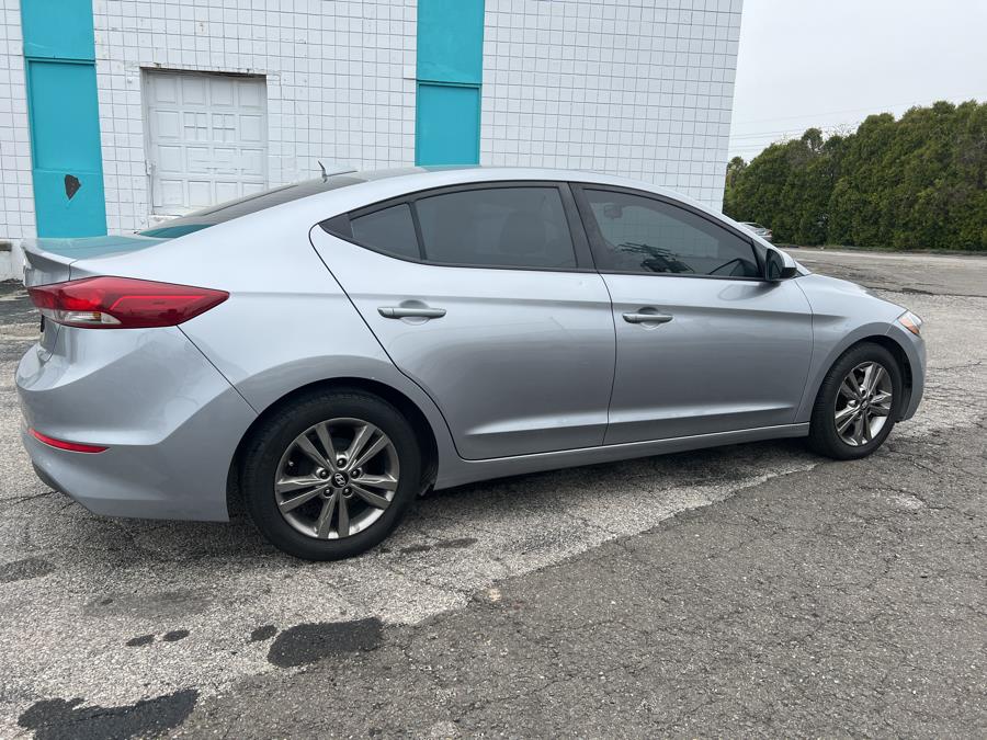 2017 Hyundai Elantra SE 2.0L Auto (Alabama) *Ltd Avail*, available for sale in Milford, Connecticut | Dealertown Auto Wholesalers. Milford, Connecticut 2017 Hyundai Elantra SE 2.0L Auto (Alabama) *Ltd Avail*, available for sale in Milford, Connecticut | Dealertown Auto Wholesalers. Milford, Connecticut