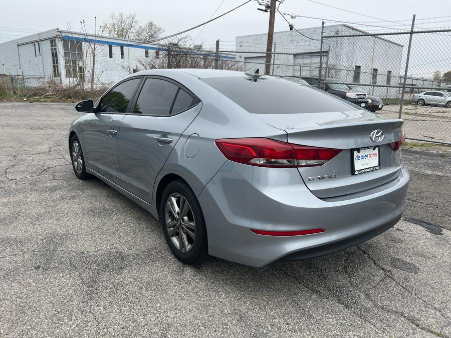2017 Hyundai Elantra SE 2.0L Auto (Alabama) *Ltd Avail*, available for sale in Milford, Connecticut | Dealertown Auto Wholesalers. Milford, Connecticut 2017 Hyundai Elantra SE 2.0L Auto (Alabama) *Ltd Avail*, available for sale in Milford, Connecticut | Dealertown Auto Wholesalers. Milford, Connecticut