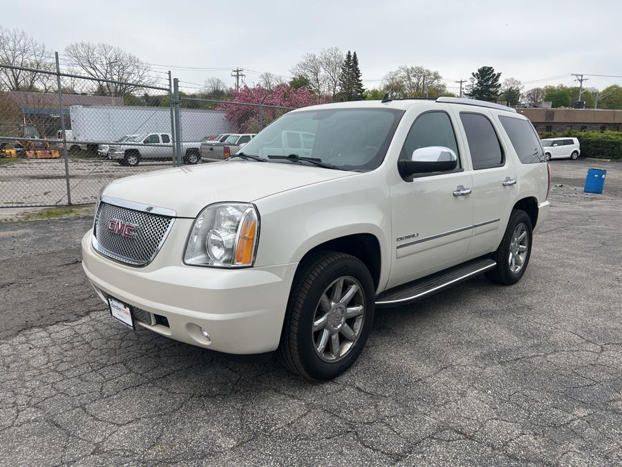2014 GMC Yukon AWD 4dr Denali, available for sale in Milford, Connecticut | Dealertown Auto Wholesalers. Milford, Connecticut 2014 GMC Yukon AWD 4dr Denali, available for sale in Milford, Connecticut | Dealertown Auto Wholesalers. Milford, Connecticut