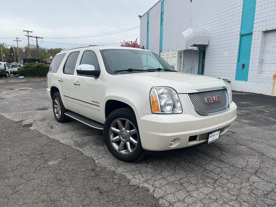 2014 GMC Yukon AWD 4dr Denali, available for sale in Milford, Connecticut | Dealertown Auto Wholesalers. Milford, Connecticut