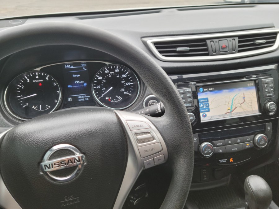 2014 Nissan Rogue 4dr SL Panoramic Roof Camera`s, available for sale in East Windsor, Connecticut | Toro Auto. East Windsor, Connecticut 2014 Nissan Rogue 4dr SL Panoramic Roof Camera`s, available for sale in East Windsor, Connecticut | Toro Auto. East Windsor, Connecticut