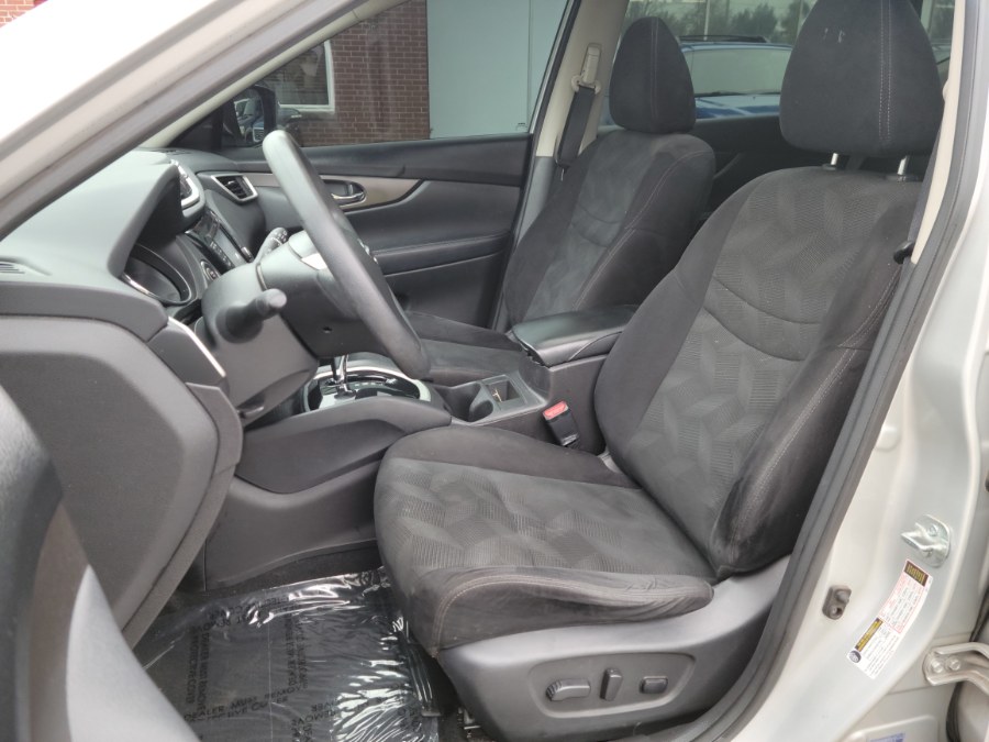 2014 Nissan Rogue 4dr SL Panoramic Roof Camera`s, available for sale in East Windsor, Connecticut | Toro Auto. East Windsor, Connecticut 2014 Nissan Rogue 4dr SL Panoramic Roof Camera`s, available for sale in East Windsor, Connecticut | Toro Auto. East Windsor, Connecticut