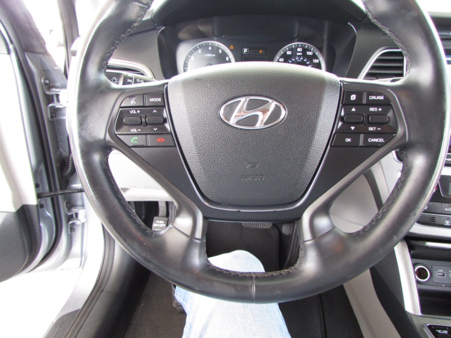 Used Hyundai Sonata 4dr Sdn 2.4L Sport 2015 | VIP Auto Enterprise, Inc. Orlando, Florida Used Hyundai Sonata 4dr Sdn 2.4L Sport 2015 | VIP Auto Enterprise, Inc. Orlando, Florida