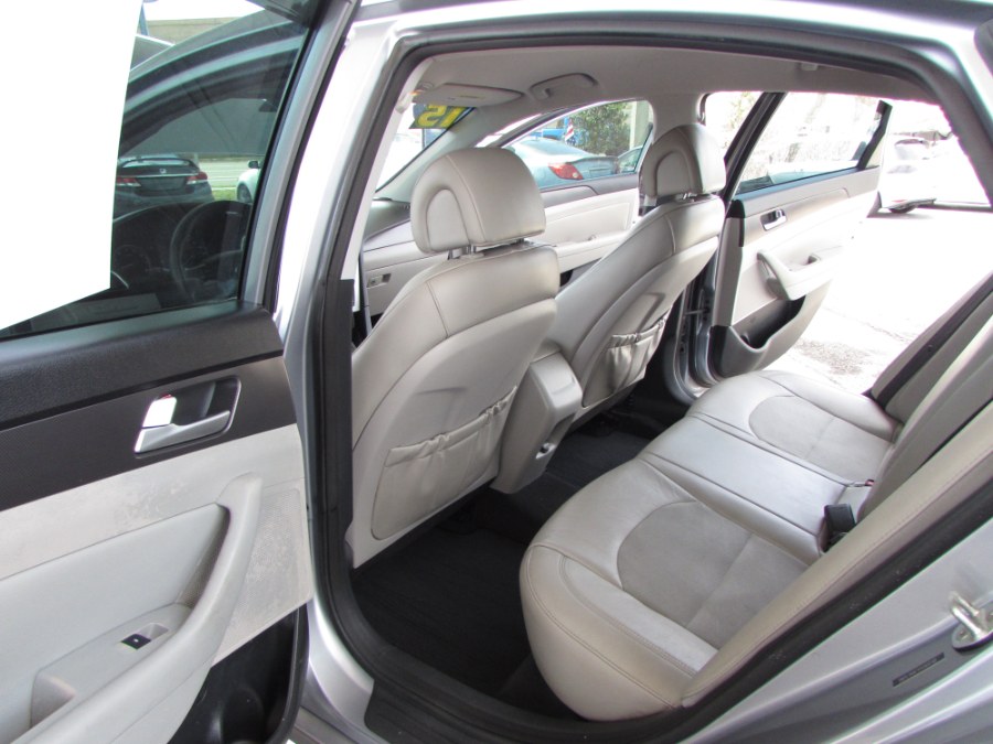 Used Hyundai Sonata 4dr Sdn 2.4L Sport 2015 | VIP Auto Enterprise, Inc. Orlando, Florida Used Hyundai Sonata 4dr Sdn 2.4L Sport 2015 | VIP Auto Enterprise, Inc. Orlando, Florida