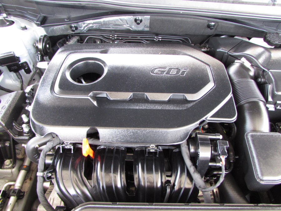 Used Hyundai Sonata 4dr Sdn 2.4L Sport 2015 | VIP Auto Enterprise, Inc. Orlando, Florida Used Hyundai Sonata 4dr Sdn 2.4L Sport 2015 | VIP Auto Enterprise, Inc. Orlando, Florida