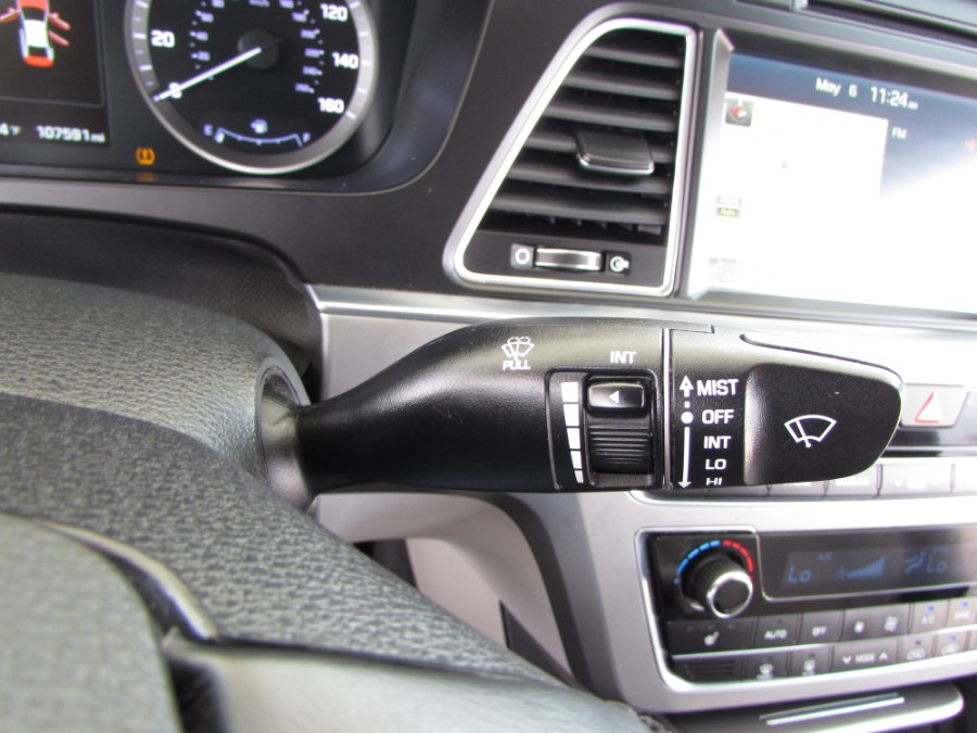 Used Hyundai Sonata 4dr Sdn 2.4L Sport 2015 | VIP Auto Enterprise, Inc. Orlando, Florida Used Hyundai Sonata 4dr Sdn 2.4L Sport 2015 | VIP Auto Enterprise, Inc. Orlando, Florida