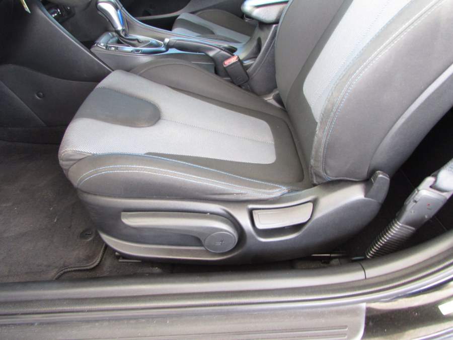 2019 Hyundai Veloster 2.0 Auto, available for sale in Orlando, Florida | VIP Auto Enterprise, Inc. Orlando, Florida 2019 Hyundai Veloster 2.0 Auto, available for sale in Orlando, Florida | VIP Auto Enterprise, Inc. Orlando, Florida