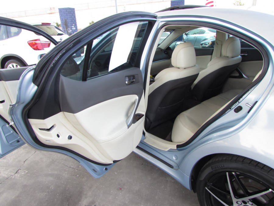 Used Lexus IS 250 4dr Sport Sdn Auto RWD 2011 | VIP Auto Enterprise, Inc. Orlando, Florida Used Lexus IS 250 4dr Sport Sdn Auto RWD 2011 | VIP Auto Enterprise, Inc. Orlando, Florida