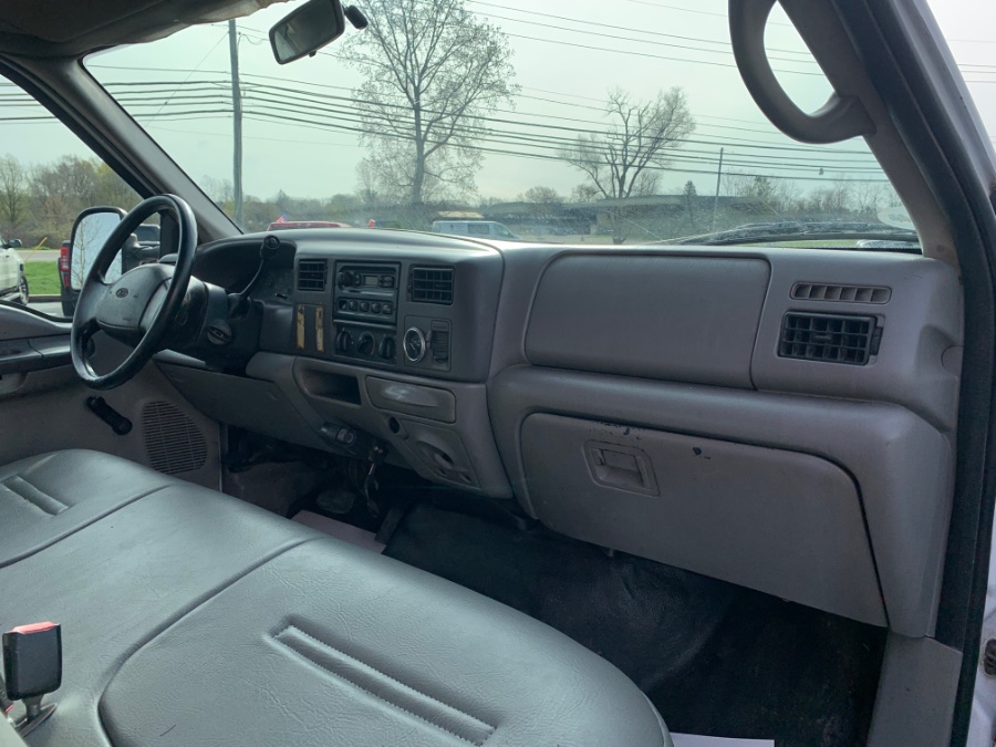 Used Ford Super Duty F-350 DRW Reg Cab 141" WB XL 2000 | Marsh Auto Sales LLC. Ortonville, Michigan Used Ford Super Duty F-350 DRW Reg Cab 141" WB XL 2000 | Marsh Auto Sales LLC. Ortonville, Michigan