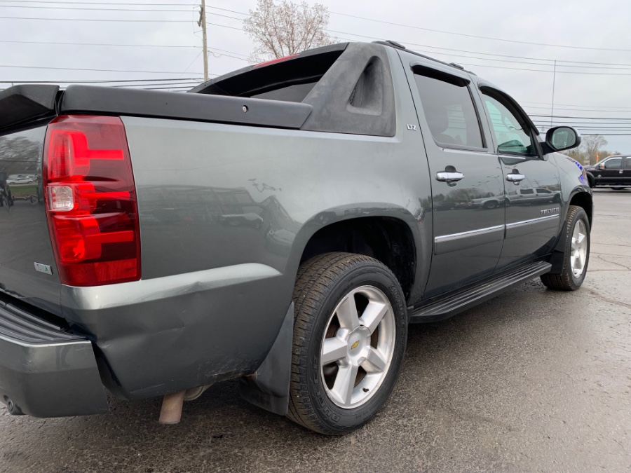 Used Chevrolet Avalanche 4WD Crew Cab LTZ 2011 | Marsh Auto Sales LLC. Ortonville, Michigan Used Chevrolet Avalanche 4WD Crew Cab LTZ 2011 | Marsh Auto Sales LLC. Ortonville, Michigan