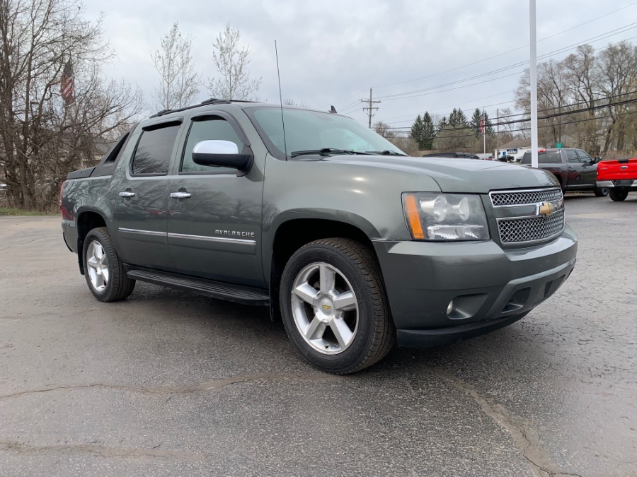 Used Chevrolet Avalanche 4WD Crew Cab LTZ 2011 | Marsh Auto Sales LLC. Ortonville, Michigan Used Chevrolet Avalanche 4WD Crew Cab LTZ 2011 | Marsh Auto Sales LLC. Ortonville, Michigan