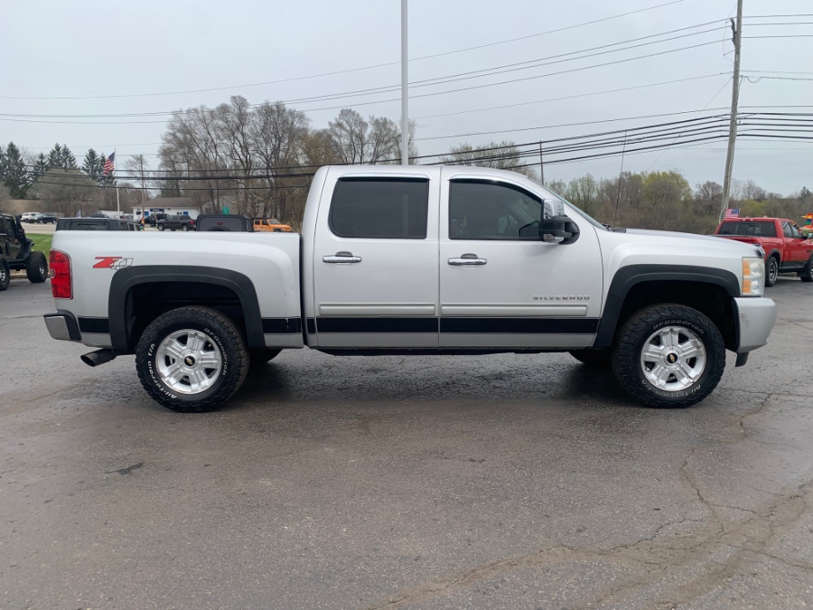 Used Chevrolet Silverado 1500 4WD Crew Cab 143.5" LT 2011 | Marsh Auto Sales LLC. Ortonville, Michigan Used Chevrolet Silverado 1500 4WD Crew Cab 143.5" LT 2011 | Marsh Auto Sales LLC. Ortonville, Michigan